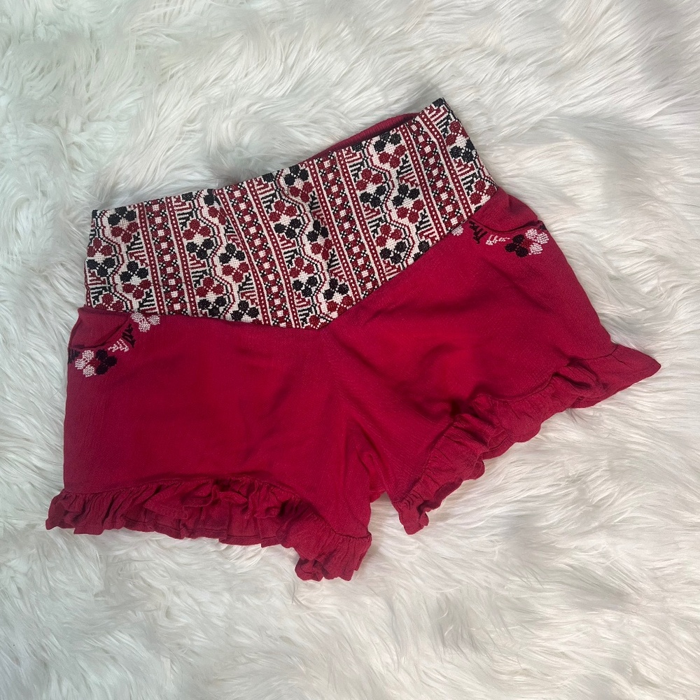 EUC [Judith March] Raspberry Red Embroidered Ruffled Shorts + Pockets | Medium